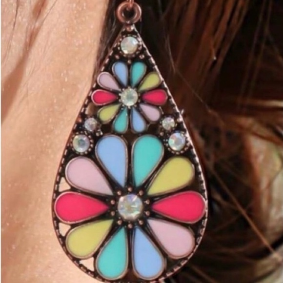 SHEIN Pink and Blue Teardrop Earrings with Crystal Accents - Picture 3 of 3